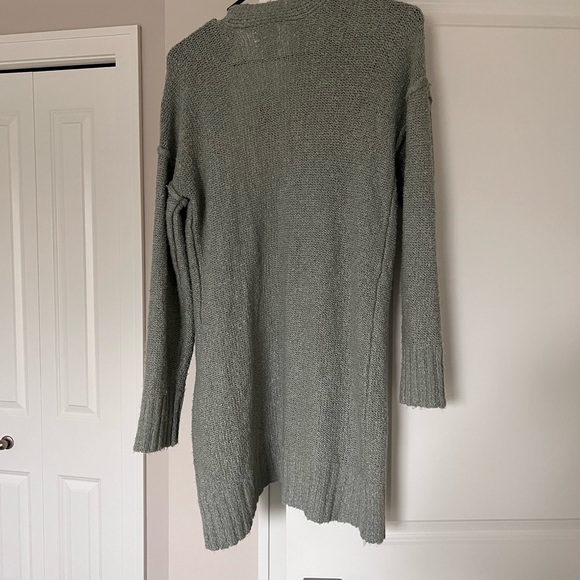 Cozy Green Open-Front Cardigan - Picture 3 of 6